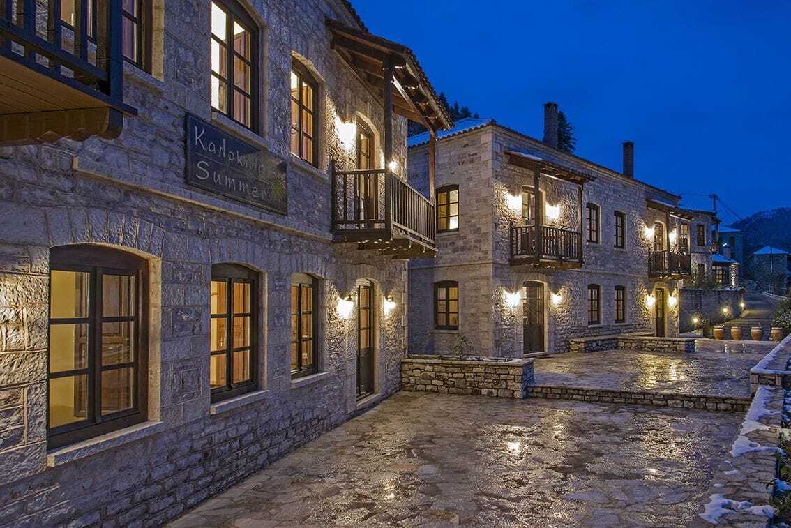 Epoches Hotel Karpenisi Bagian luar foto